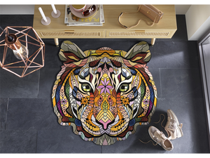Bild in Slideshow öffnen, Fußmatte mit buntem Mandala-Tiger im Garderobenbereich
